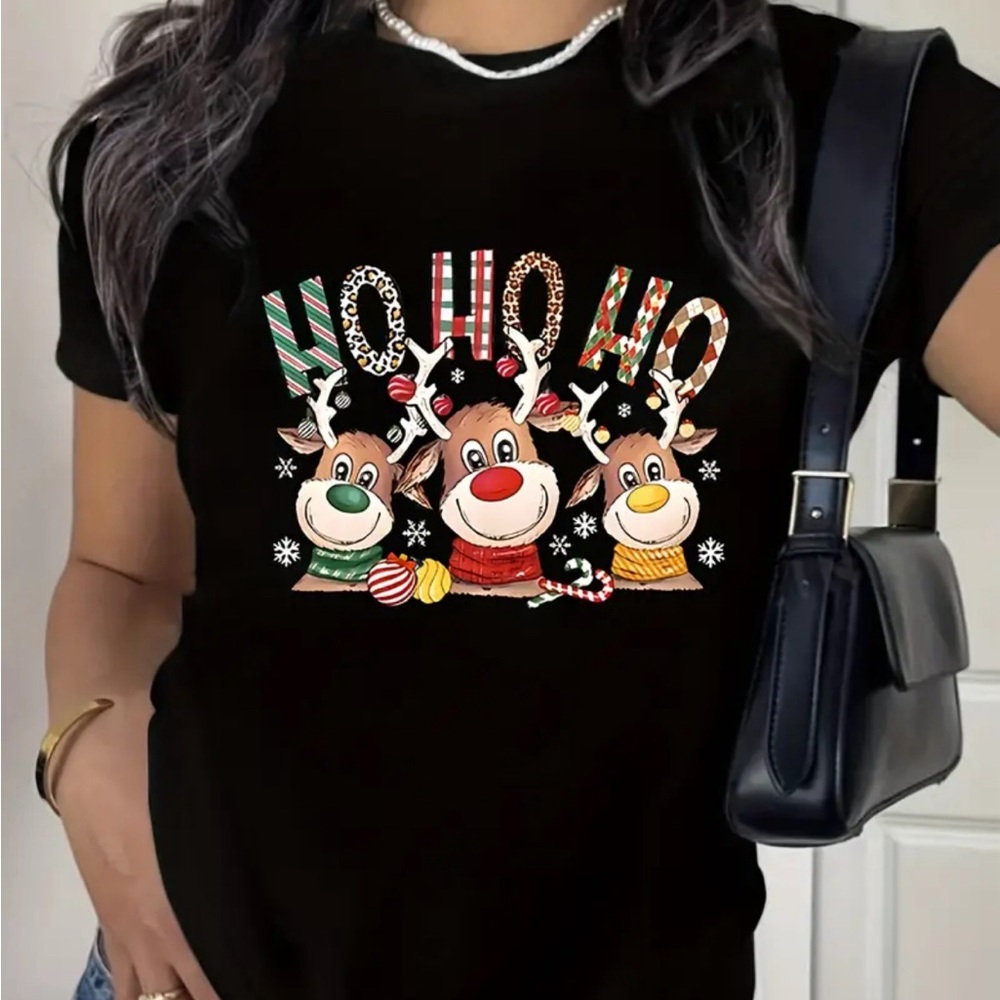 1234. 🎉🎄Women’s Short Sleeve Christmas Shirt